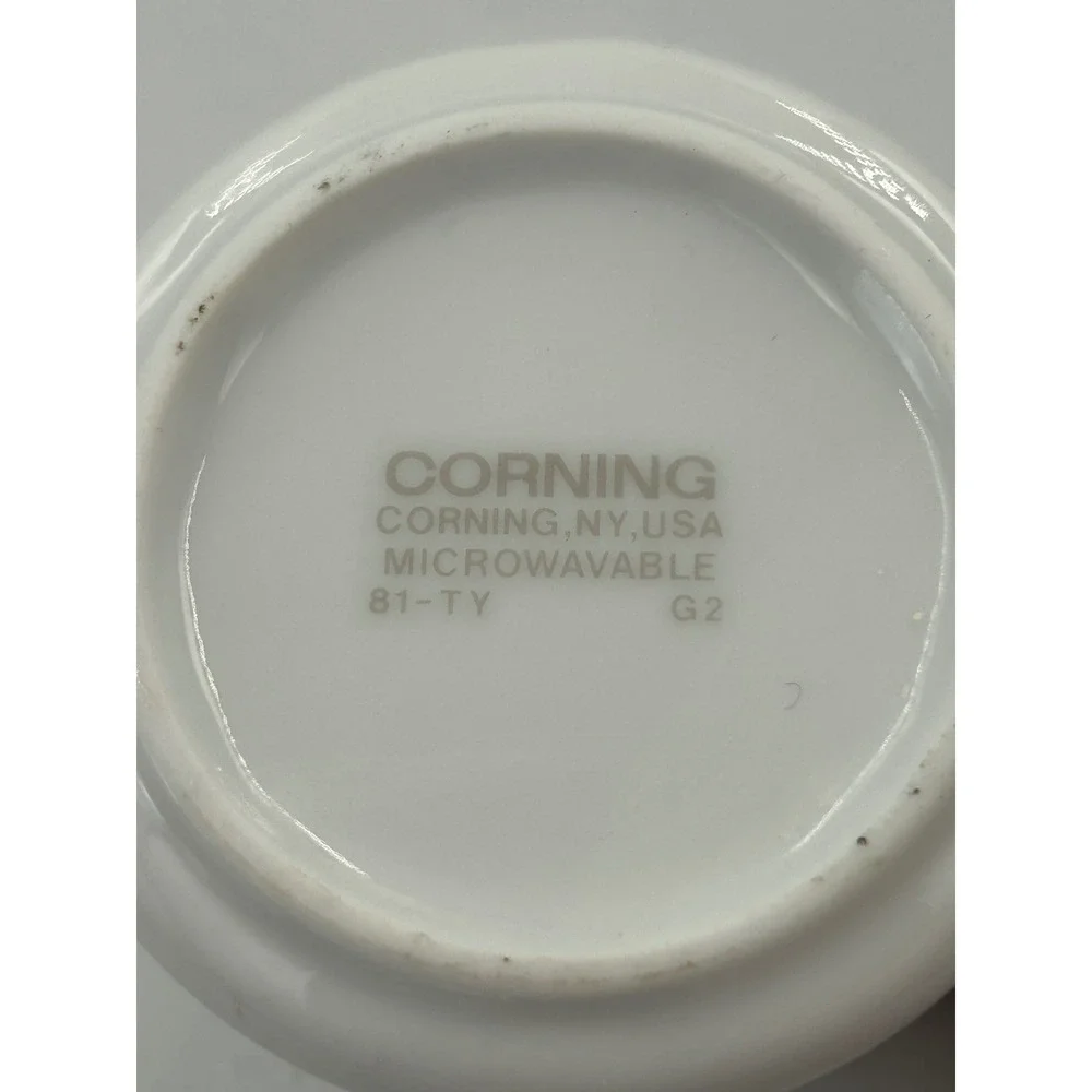 Corning Ware Iris set